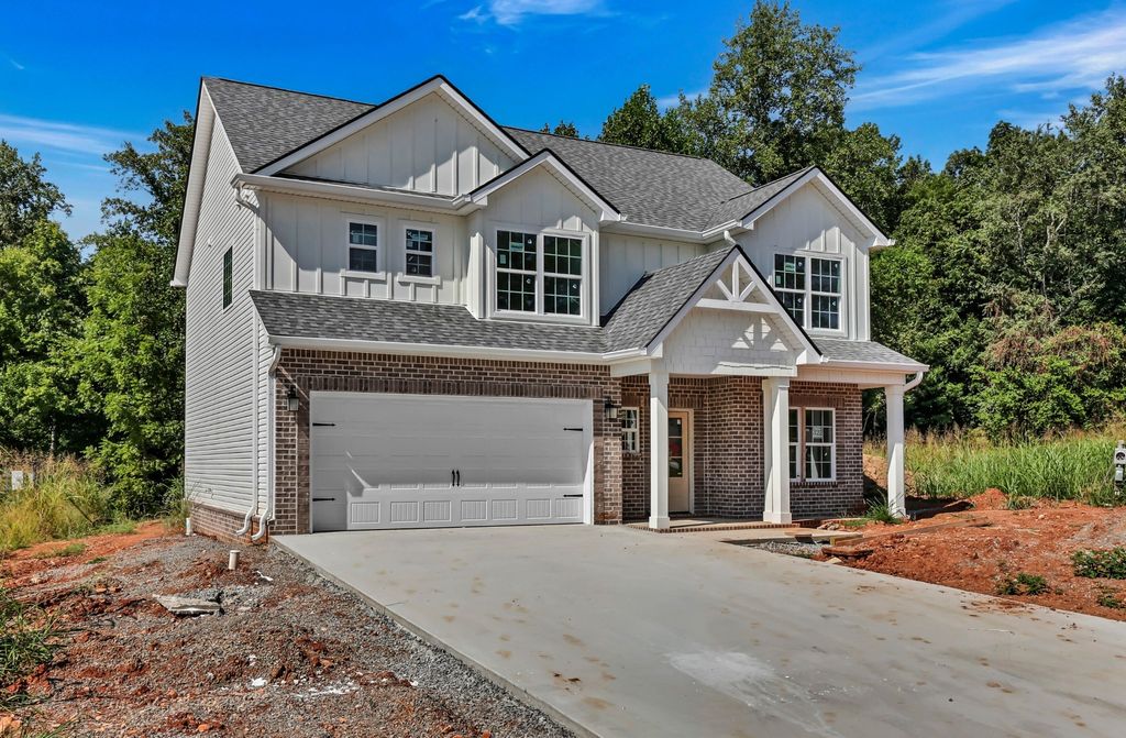 506 Danica Dr, Clarksville, TN 37042