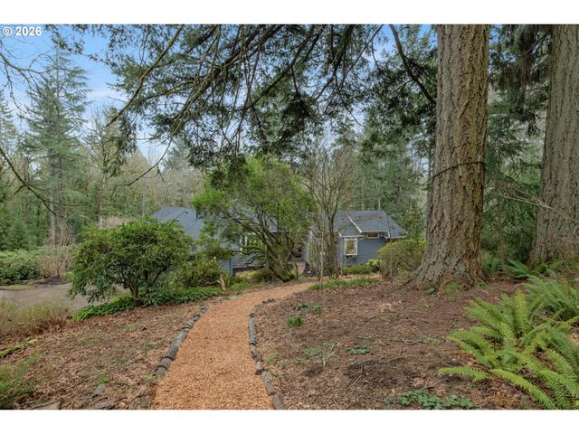 6100 Sw THOMAS St, Portland, OR 97221