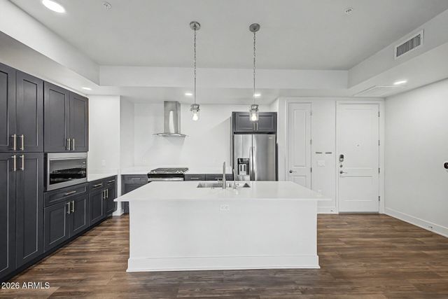 3131 N CENTRAL Avenue 4011, Phoenix, AZ 85012