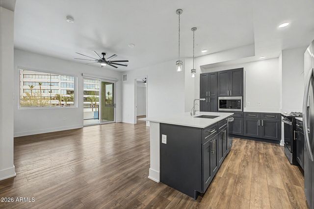 3131 N CENTRAL Avenue 4011, Phoenix, AZ 85012
