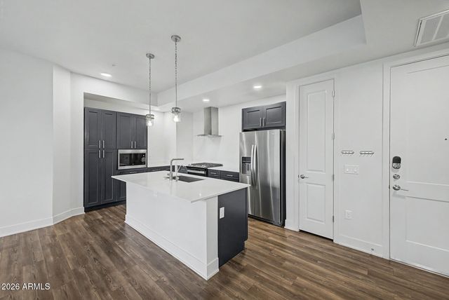 3131 N CENTRAL Avenue 4011, Phoenix, AZ 85012