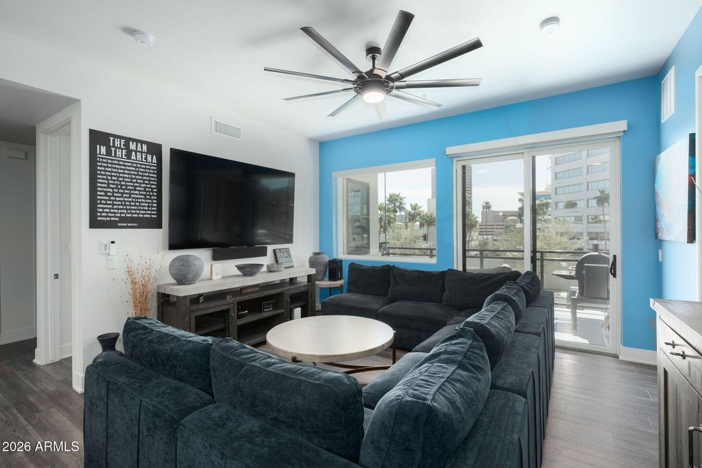 3131 N CENTRAL Avenue 4011, Phoenix, AZ 85012 — photo 4