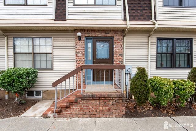 202 Hidden Village Drive, Perth Amboy, NJ 08861
