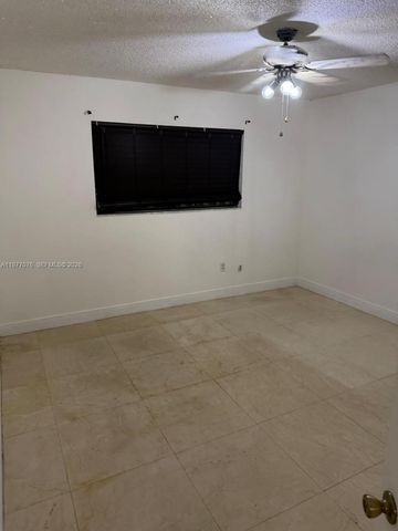 1585 W 53rd St, Hialeah, FL 33012