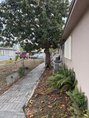 1585 W 53rd St, Hialeah, FL 33012