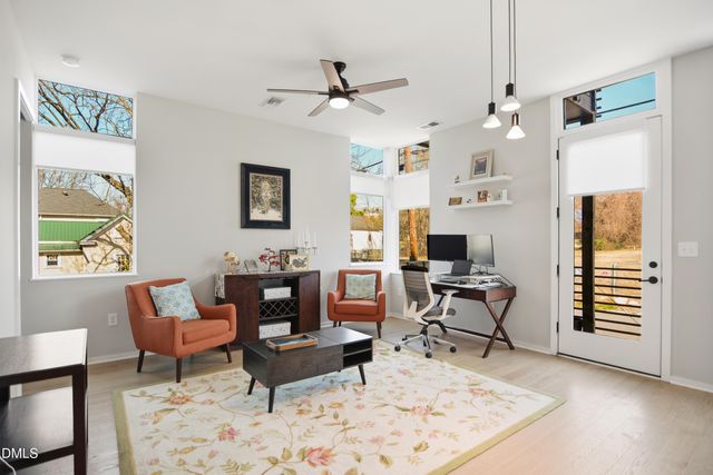 521 N 16 N Mangum Street 16, Durham, NC 27701