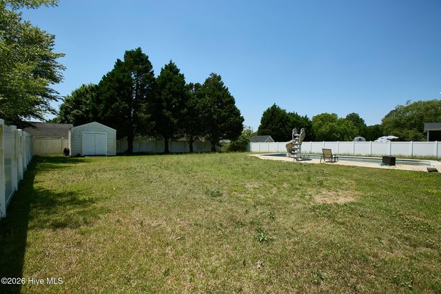 4511 Bobwhite Trail N, Wilson, NC 27896