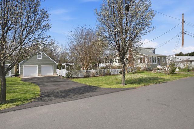 7806 SUMMIT DR, Pasadena, MD 21122