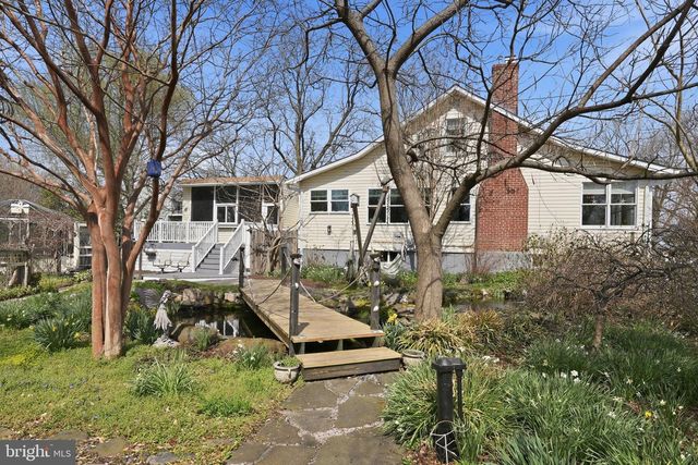 7806 SUMMIT DR, Pasadena, MD 21122