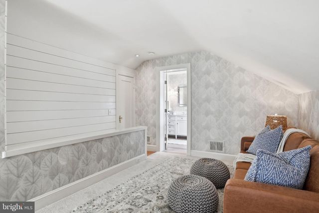 7806 SUMMIT DR, Pasadena, MD 21122