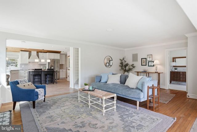 7806 SUMMIT DR, Pasadena, MD 21122