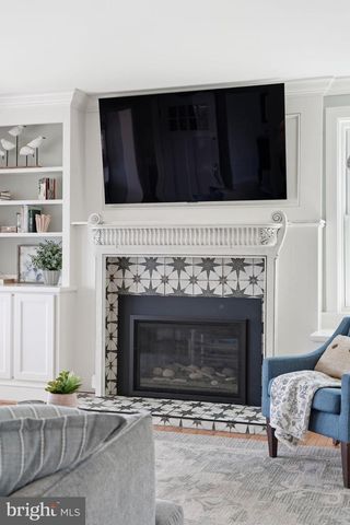 7806 SUMMIT DR, Pasadena, MD 21122