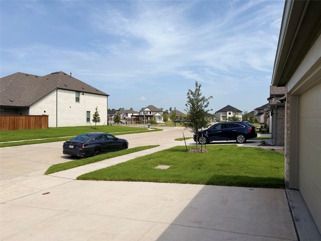 986 Olive Drive, Lavon, TX 75166