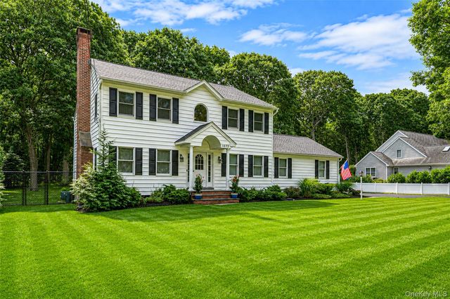 1075 Ships Drive, Southold, NY 11971