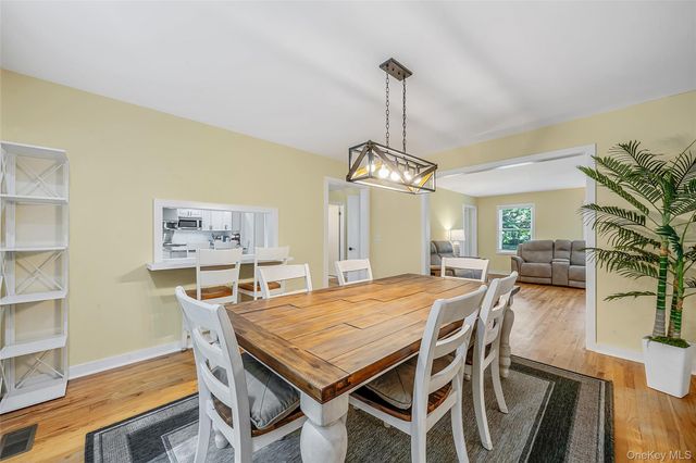 1075 Ships Drive, Southold, NY 11971
