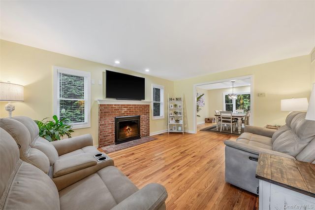1075 Ships Drive, Southold, NY 11971