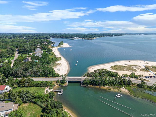 1075 Ships Drive, Southold, NY 11971