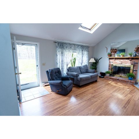 4 Hane Road, Mashpee, MA 02649