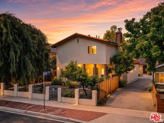 1215 Neola Street, Los Angeles, CA 90041