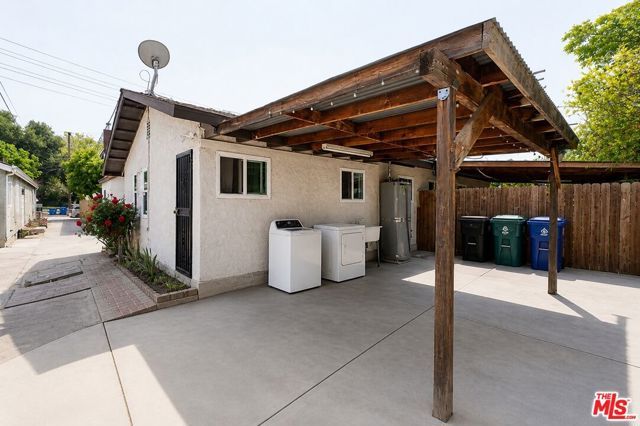1215 Neola Street, Los Angeles, CA 90041