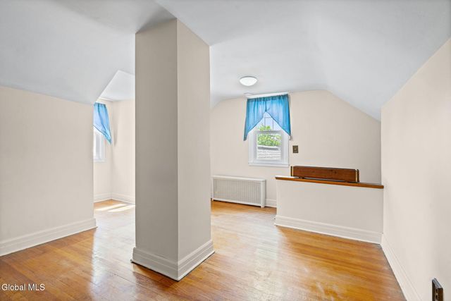 905 Vischer Avenue, Rotterdam, NY 12306
