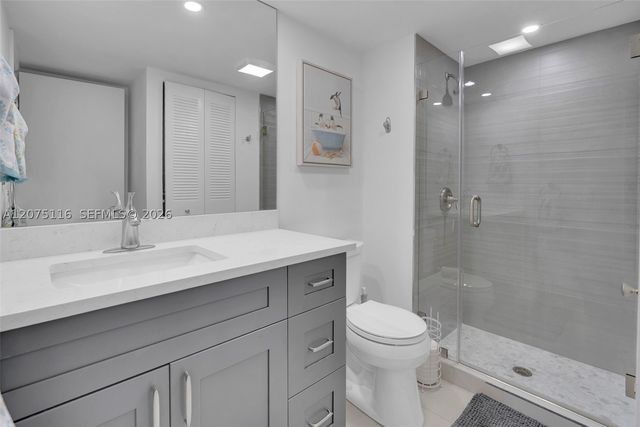 21682 Cypress Rd 11E, Boca Raton, FL 33433