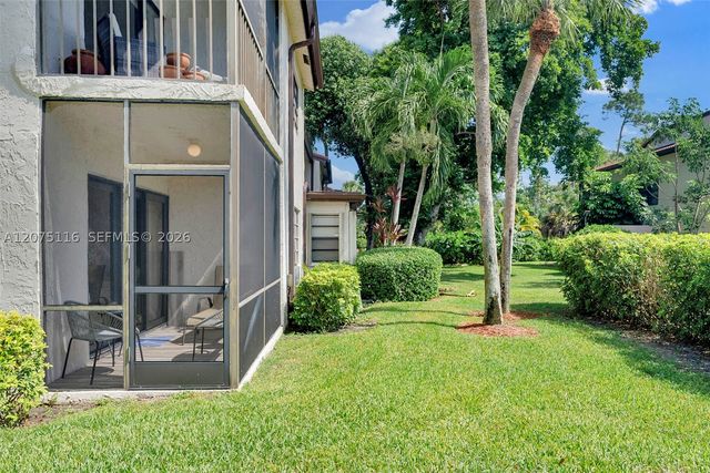 21682 Cypress Rd 11E, Boca Raton, FL 33433