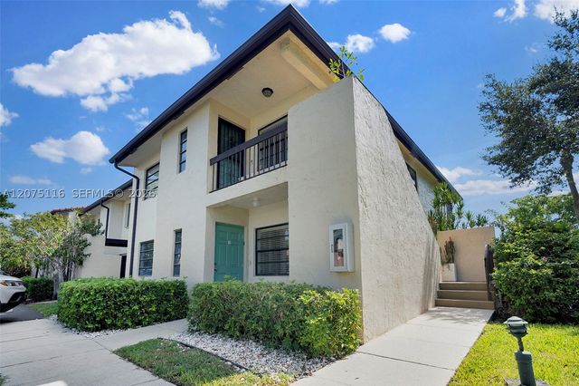 21682 Cypress Rd 11E, Boca Raton, FL 33433