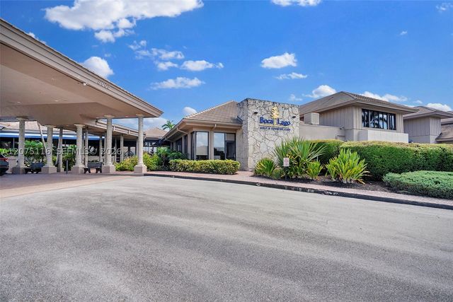 21682 Cypress Rd 11E, Boca Raton, FL 33433