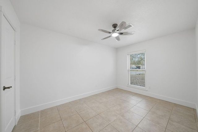 2202 Sierra Street, Kemah, TX 77565