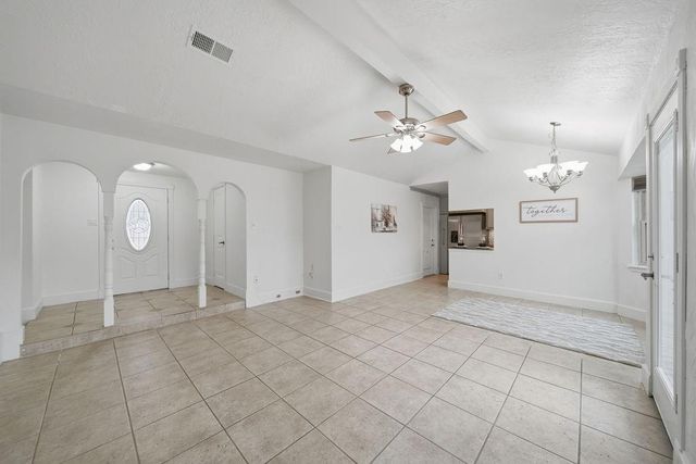 2202 Sierra Street, Kemah, TX 77565