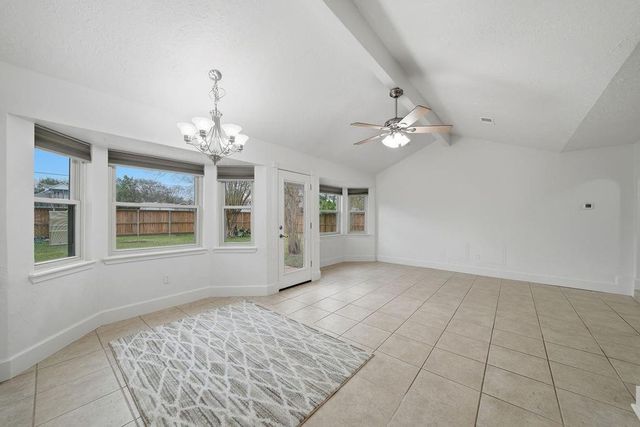 2202 Sierra Street, Kemah, TX 77565