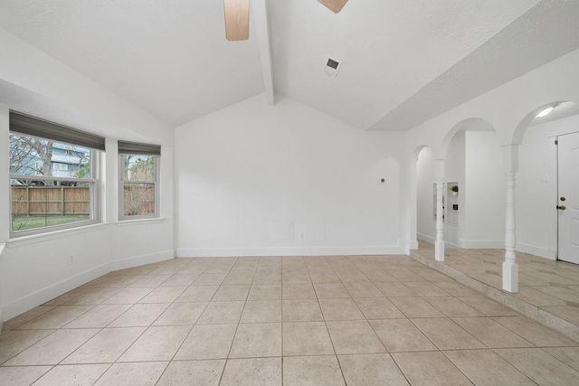 2202 Sierra Street, Kemah, TX 77565