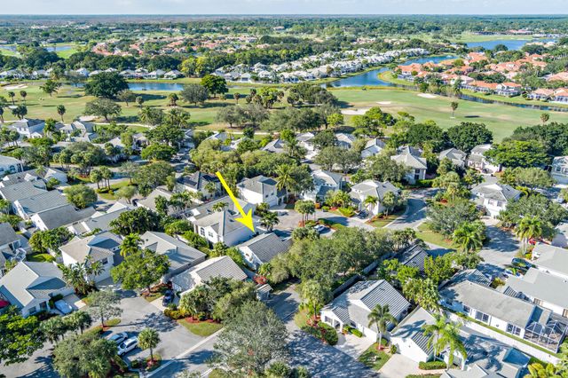 15 Commodore Place, Palm Beach Gardens, FL 33418