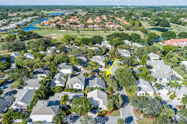 15 Commodore Place, Palm Beach Gardens, FL 33418