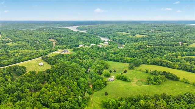 14210 Lake Point Drive, Lowell, AR 72745