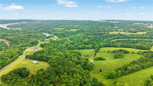 14210 Lake Point Drive, Lowell, AR 72745