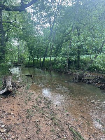 14210 Lake Point Drive, Lowell, AR 72745