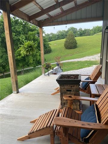 14210 Lake Point Drive, Lowell, AR 72745
