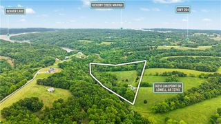 14210 Lake Point Drive, Lowell, AR 72745