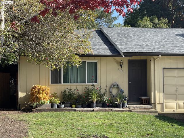 1126 Se Rummel St, Mc Minnville, OR 97128