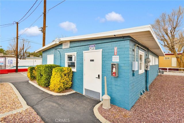 22325 US HWY 18 47, Apple Valley, CA 92307