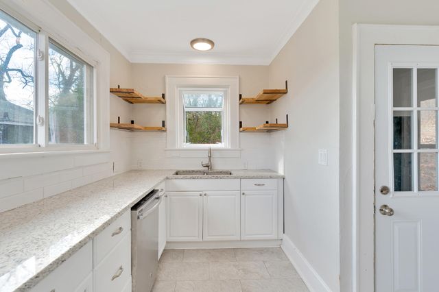 608 Over Street, Chattanooga, TN 37411