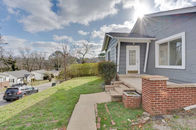 608 Over Street, Chattanooga, TN 37411