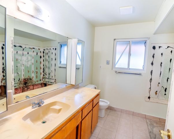 18234 Orange Belt Drive, Porterville, CA 93257