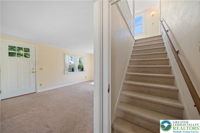 31 George Avenue, Upper Nazareth Twp, PA 18064