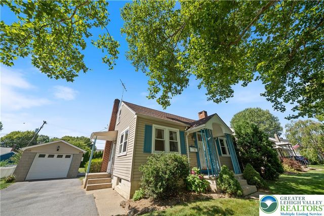 31 George Avenue, Upper Nazareth Twp, PA 18064
