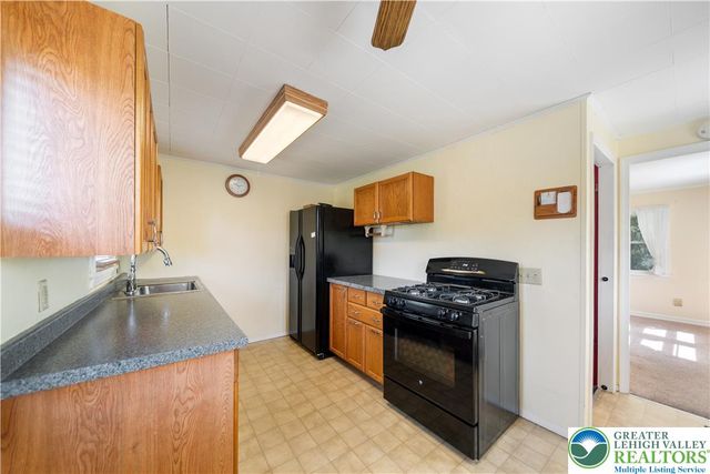 31 George Avenue, Upper Nazareth Twp, PA 18064