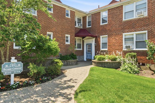 11 Bryant Crescent 1J, White Plains, NY 10605