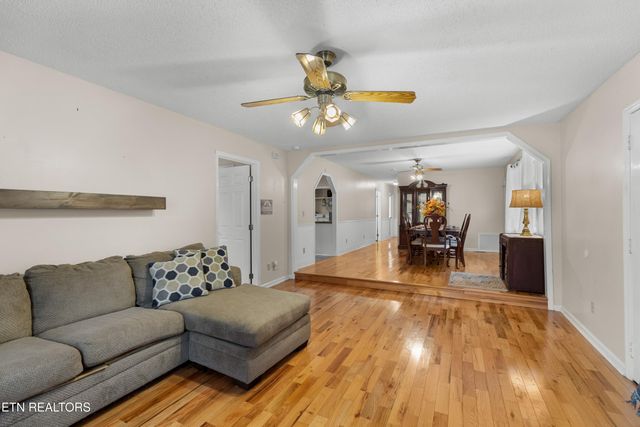 552 Carson Springs Rd, Newport, TN 37821